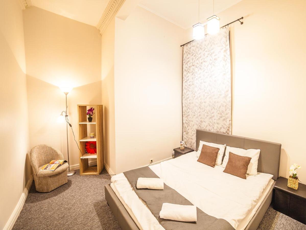 Mosaic Center Apartments Рига Экстерьер фото